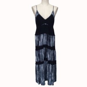 BCBGMaxAzria Black and White Maxi Dress 0113